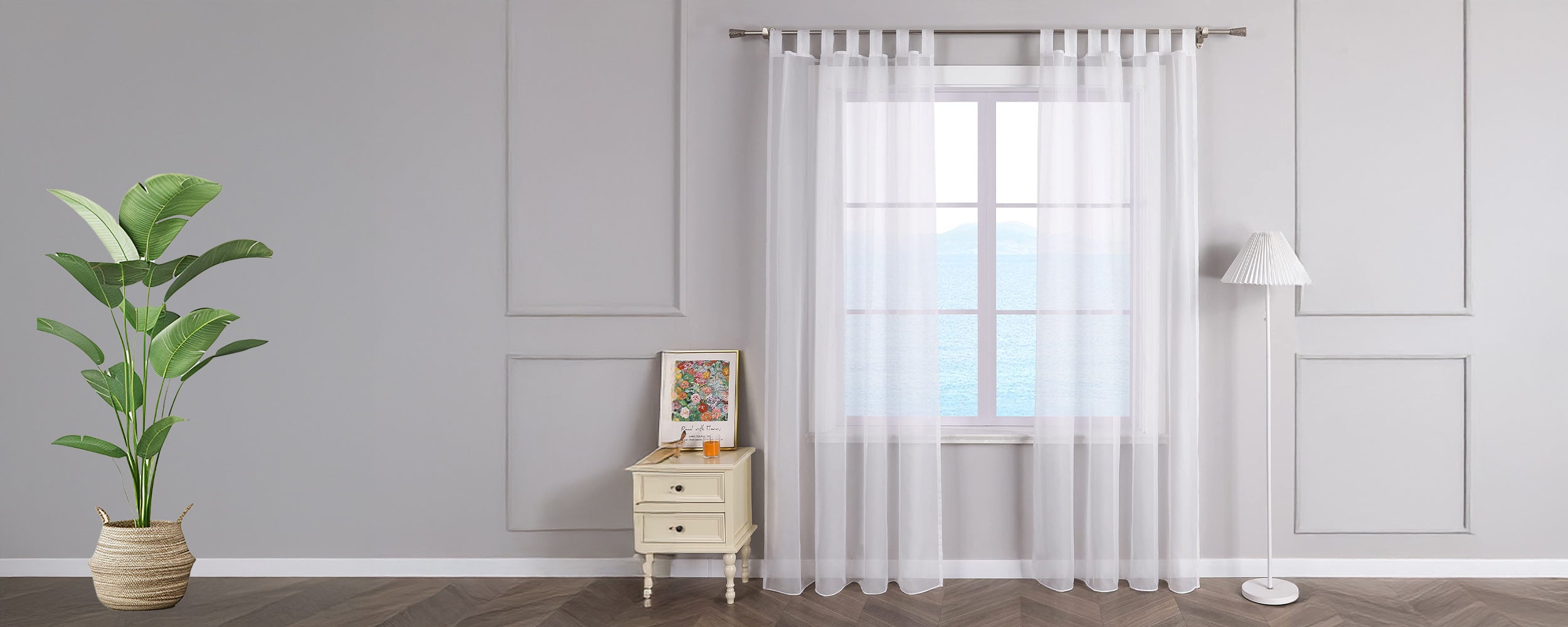 Eslir bringt Eleganz ans Fenster.